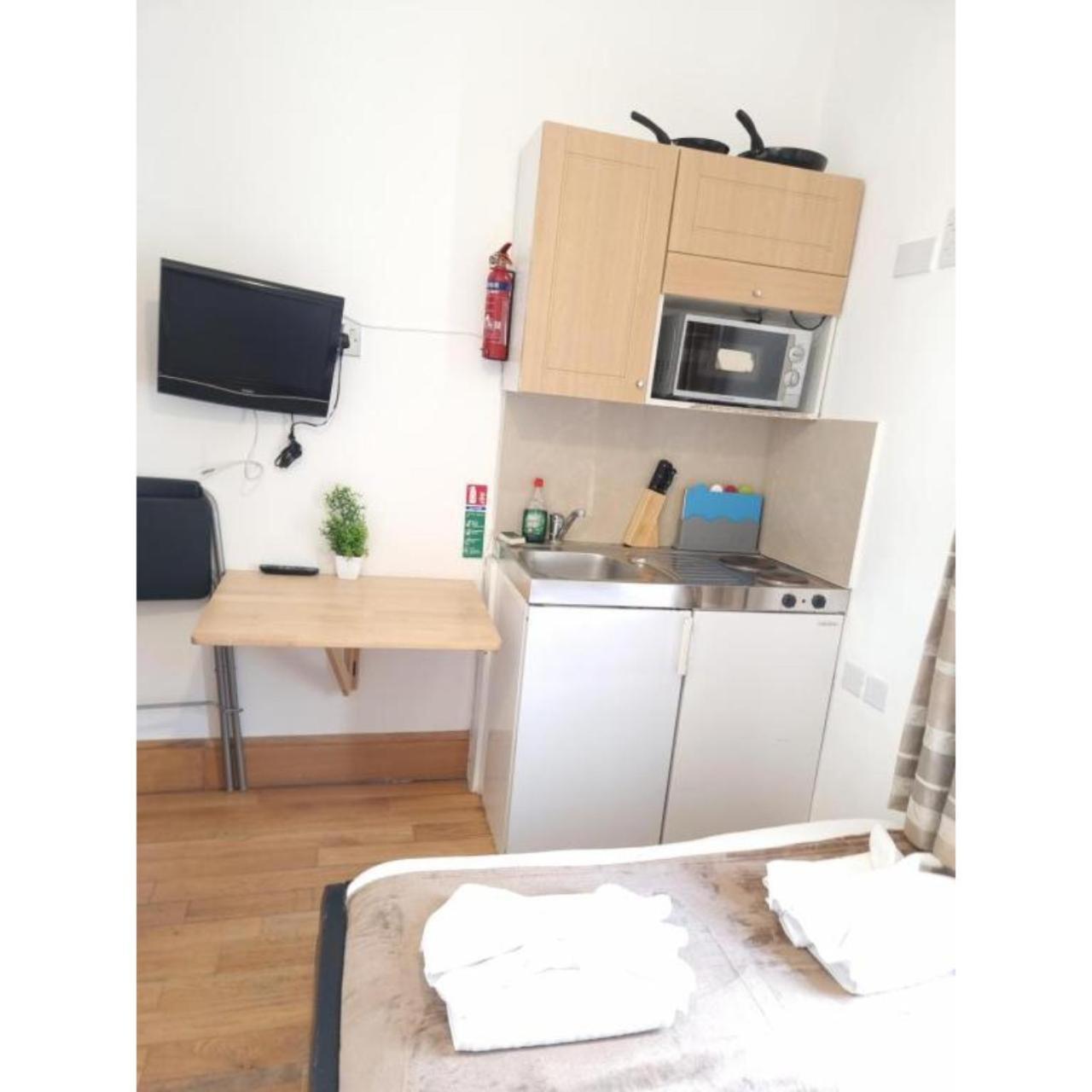 F204-Compact 2Nd Flr Studio Fits 2-Near Hyde Park Λονδίνο Εξωτερικό φωτογραφία